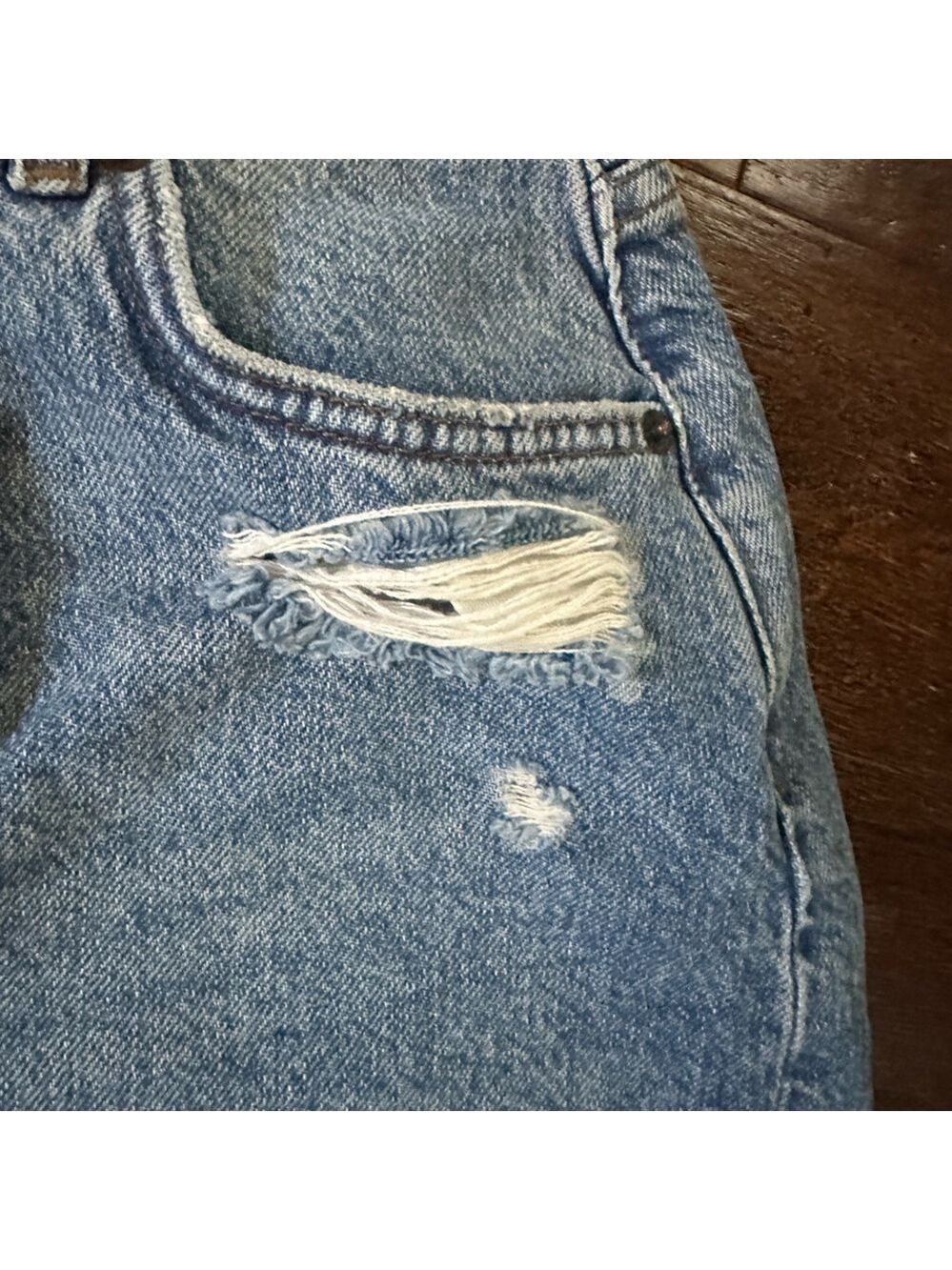 REFORMATION-Dixie High Rise Jean shorts- Colorado blue, size 25 NWT. - Picture 10 of 14